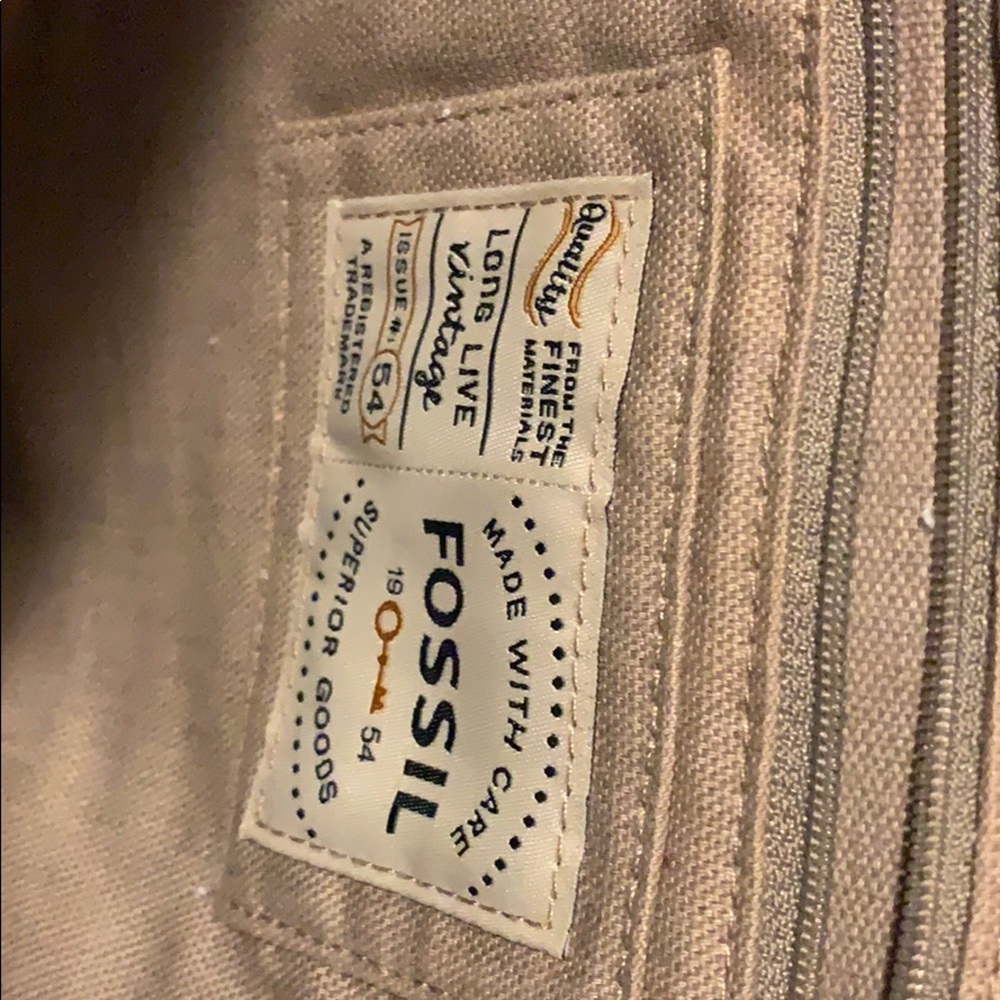 Fossil Shoulder Bag, colour Beige with brown.